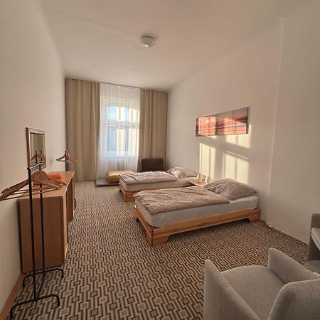 City Centre Apartment Demio Карлові Вари Екстер'єр фото