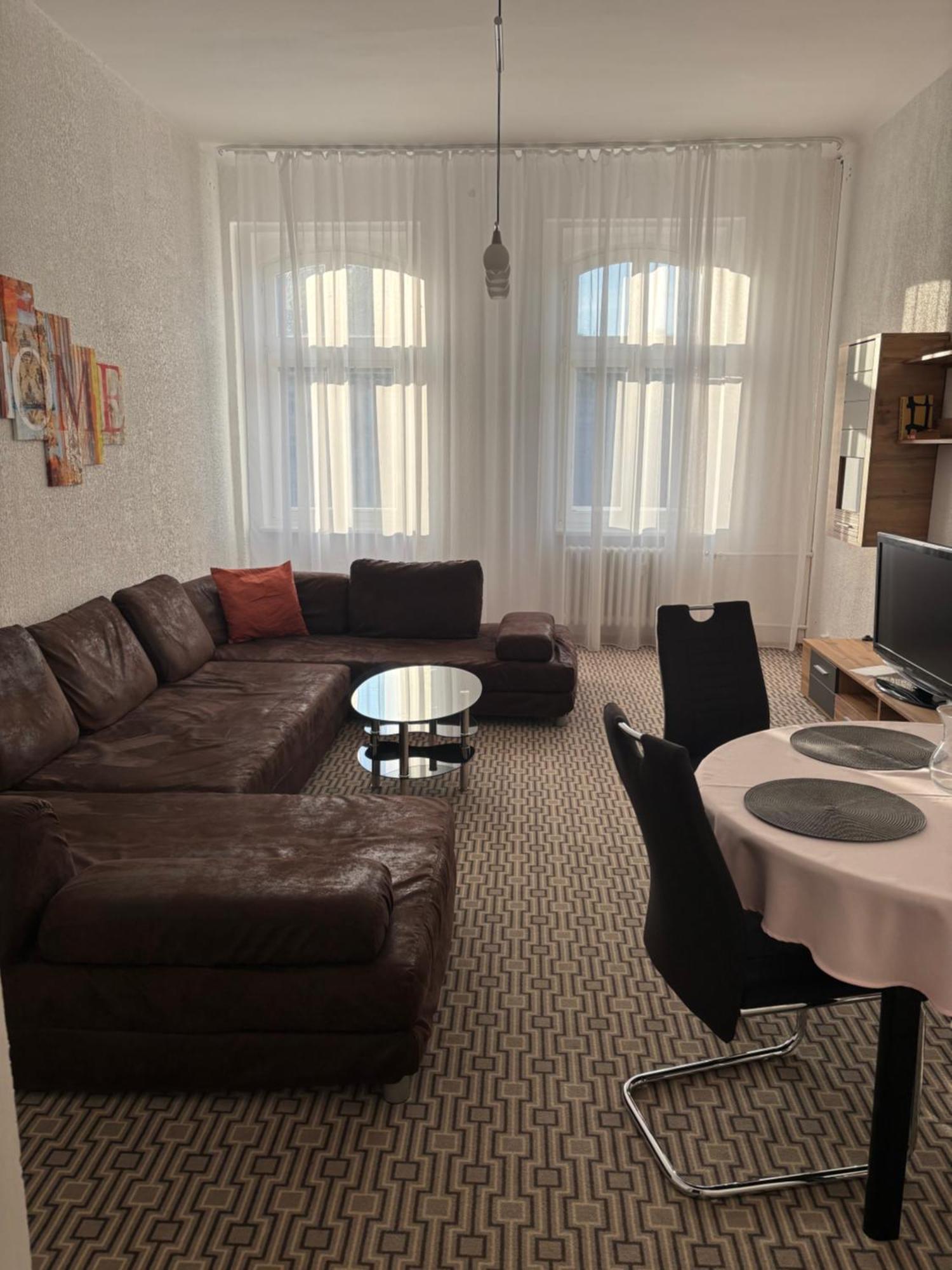 City Centre Apartment Demio Карлові Вари Екстер'єр фото