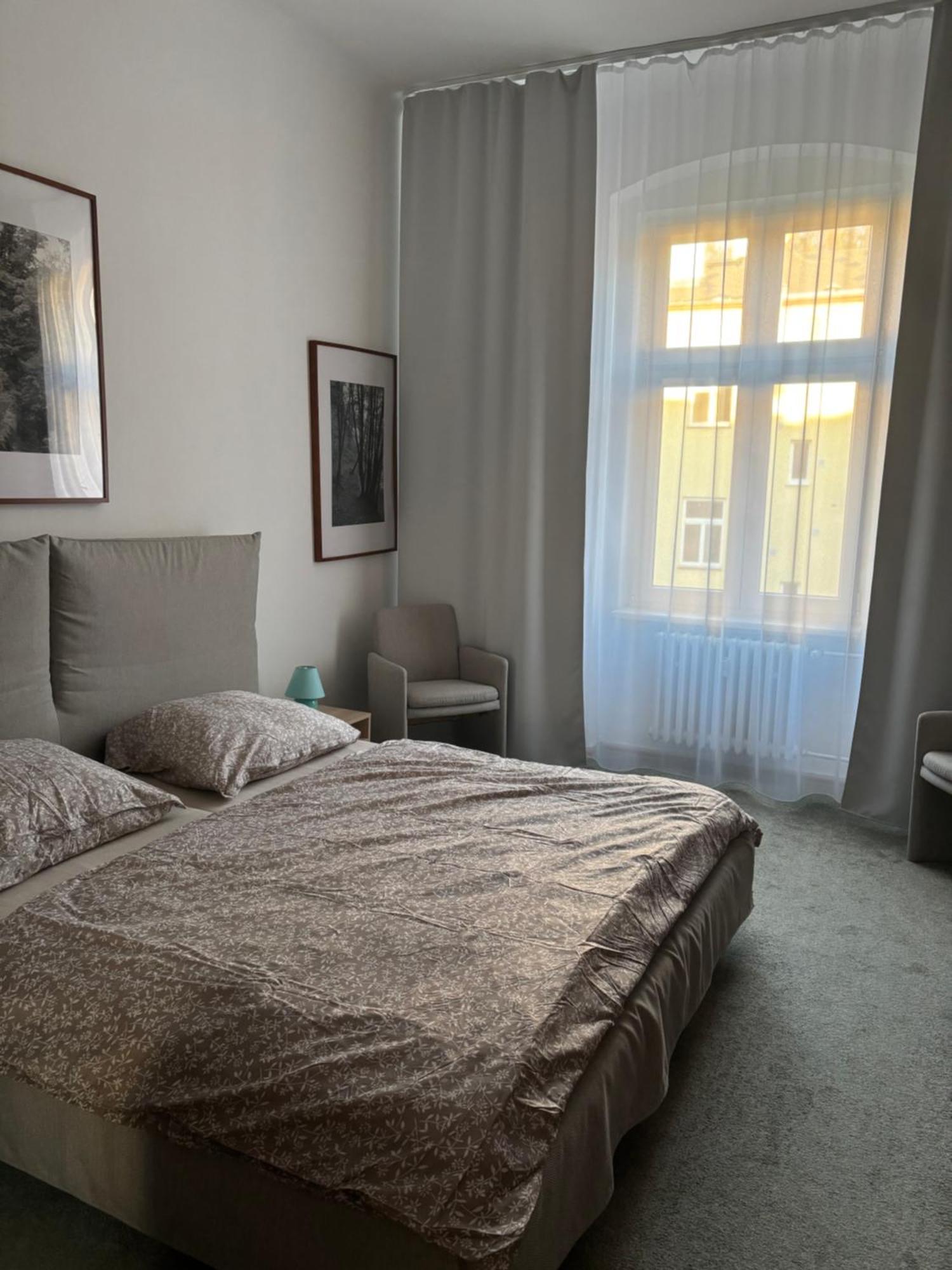 City Centre Apartment Demio Карлові Вари Екстер'єр фото