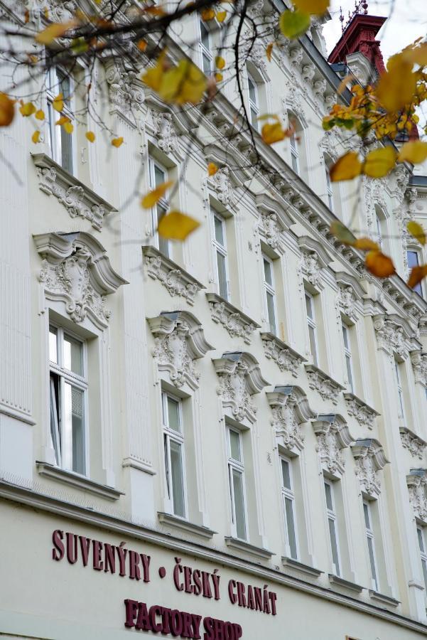 City Centre Apartment Demio Карлові Вари Екстер'єр фото