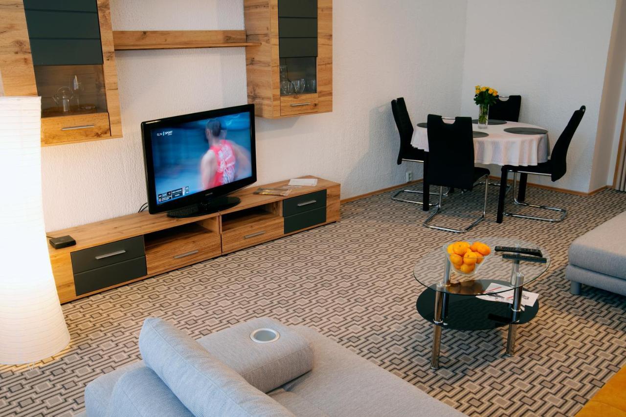 City Centre Apartment Demio Карлові Вари Екстер'єр фото