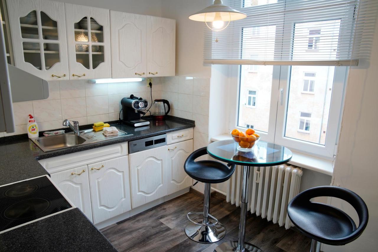 City Centre Apartment Demio Карлові Вари Екстер'єр фото